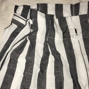 Stripped grey and white pants